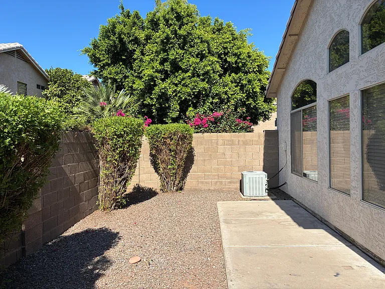 1319 W Escuda Rd — Photo 32