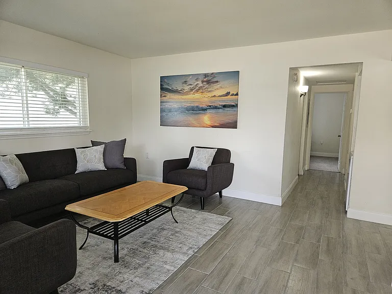 2814 Bonneville Dr #1 — Photo 3