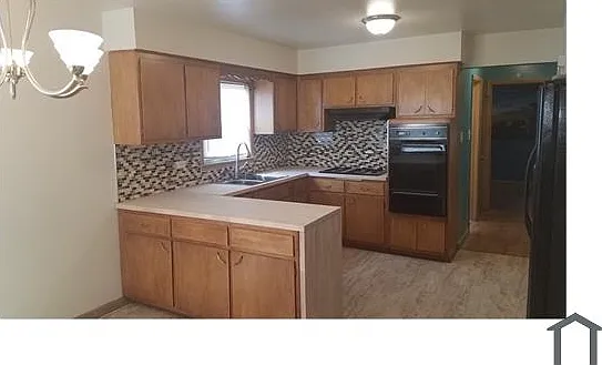14345 Park Ave #1 — Photo 3