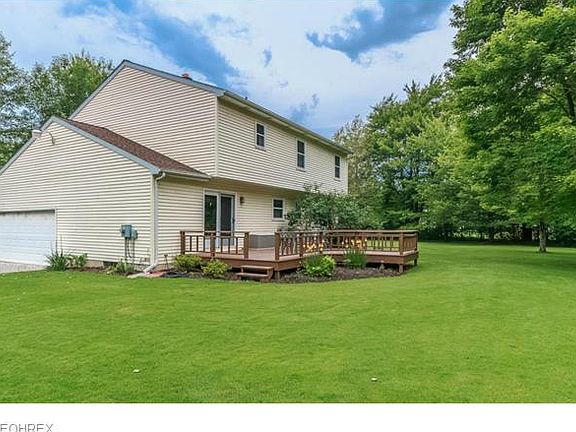 3rd image of 14065 Claridon Park Dr
