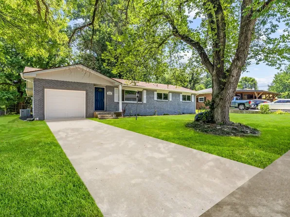 1105 6th Street, Monett, MO 65708