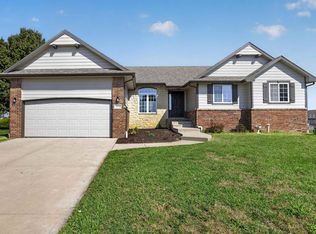 5216 N Colonial Ave, Wichita, KS 67226