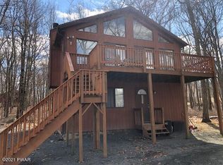 100 Stallion Dr, lords valley, PA 18428