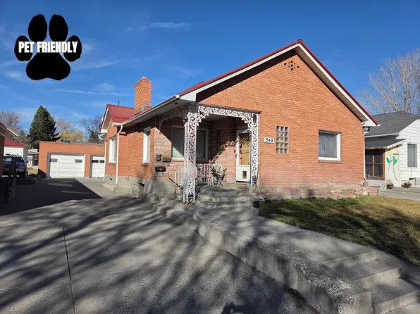 1 bed, 1.0 bath, 405 sqft, $725, 348 I St #3, Idaho Falls, ID 83402