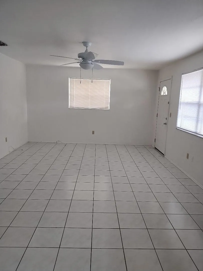 3069 Huron Avenue — Photo 2
