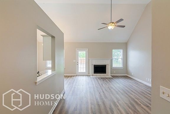2nd image of 820 Buckhaven Dr