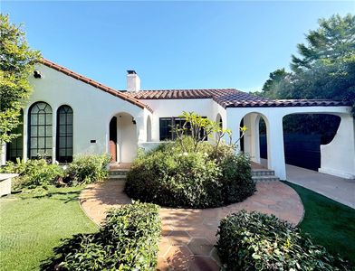 822-824 N Stanley Ave, Los Angeles, CA, 90046