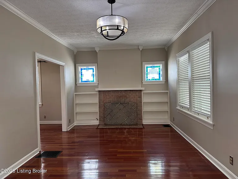 236 Kennedy Ave — Photo 4