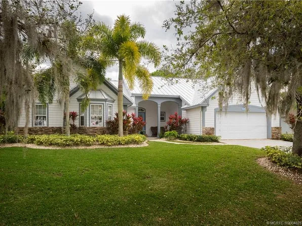 2205 Winding Creek Ln, Fort Pierce, FL 34981