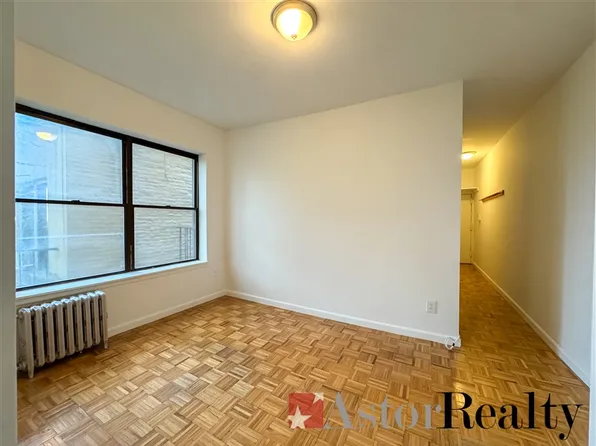 30-34 32nd Street image 1 of 9