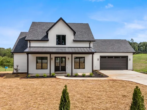 6605 Forest Rd, Goode, VA 24556