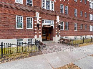 9955 114th St NW #201, Edmonton, AB T5K 1P7