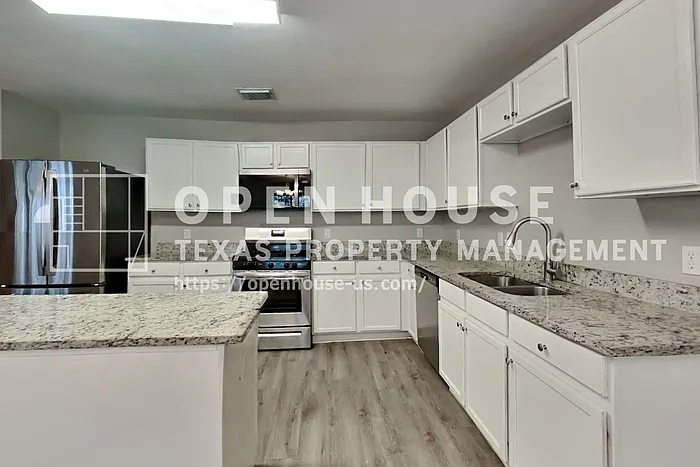 21210 Bridgemeadows Ln — Photo 8