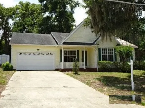 1311 Hilltop Dr, Mount Dora, FL 32757