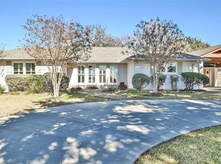 4116 Crescent Dr, Granbury, TX 76049