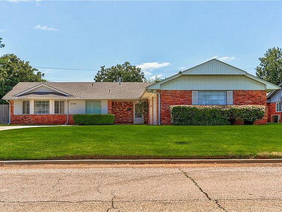 2nd image of 2728 Huntleigh Dr