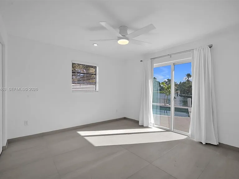 2706 Scott St — Photo 19