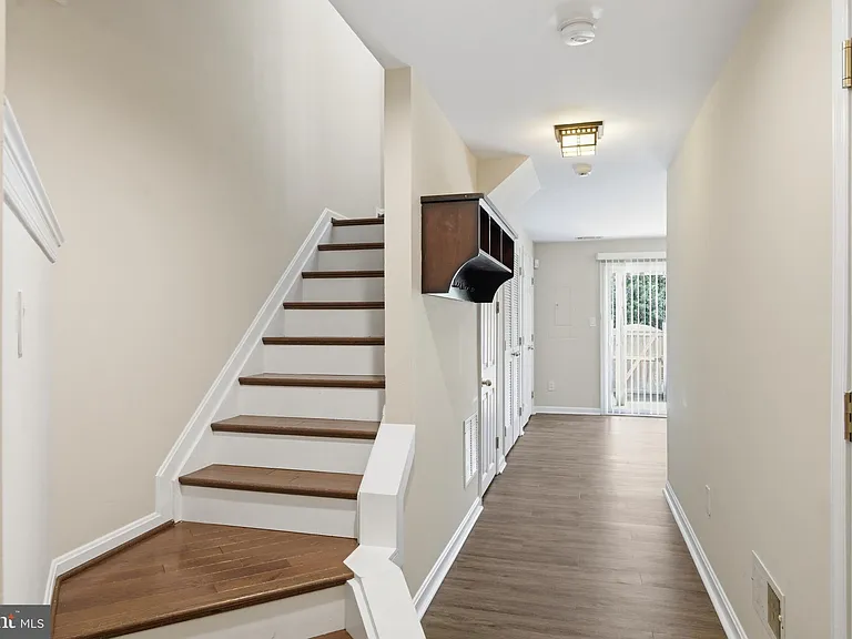 5504 Sacramento Mews Pl — Photo 2