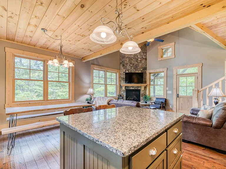 111 Watkins Farm Rd — Photo 19