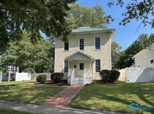 411 Auglaize St, Defiance, OH 43512