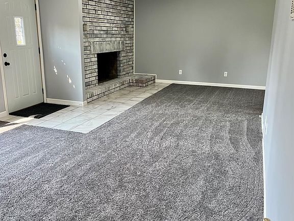 4th image of 5420 Mulberry Ave