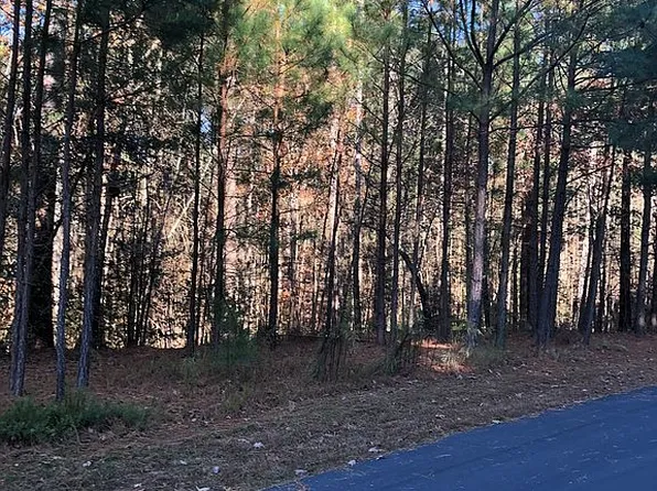 5409 Breakwater Dr, Granite Falls, NC 28630