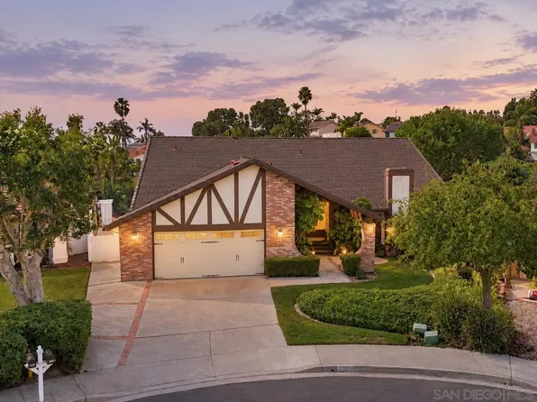 2365 Carriage Cir, Oceanside, CA 92056