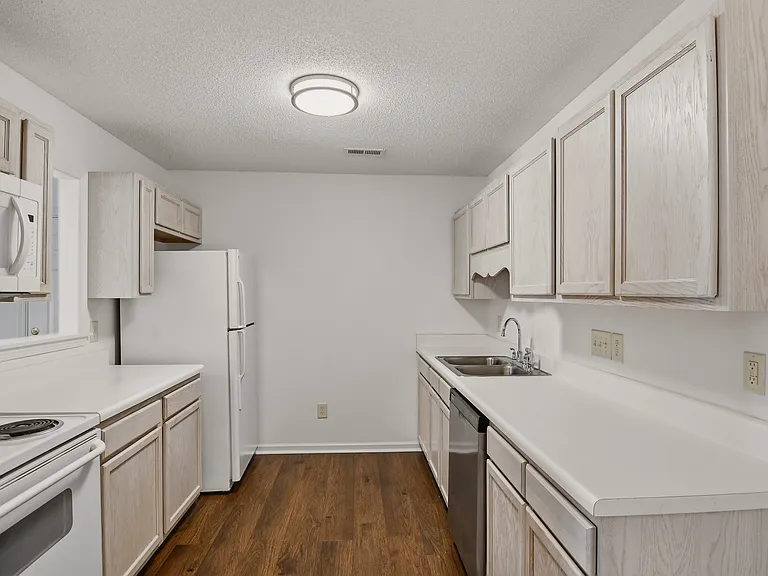 7149 W Friendly Ave #D — Photo 27