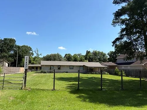 17807 Dean Ct Photo 1