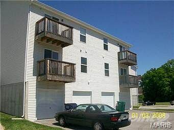 3rd image of 131 Stonewall Creek Dr