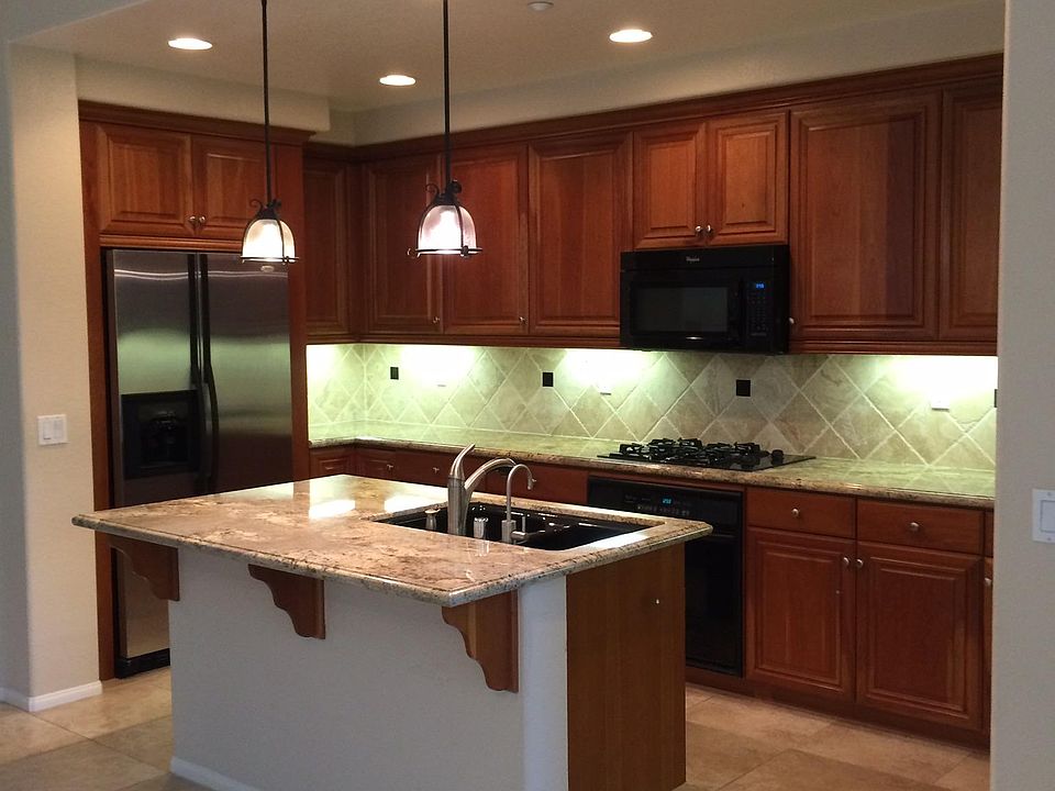 1st image of 2985 Escala Cir