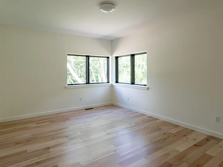 189 Oak Ridge Rd — Photo 10