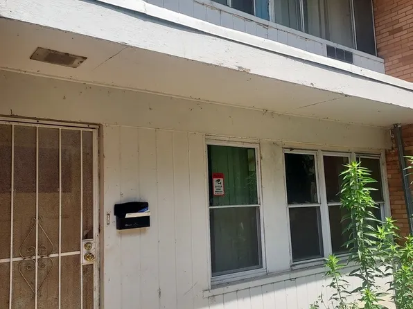 7829 S South Shore Dr APT G, Chicago, IL 60649