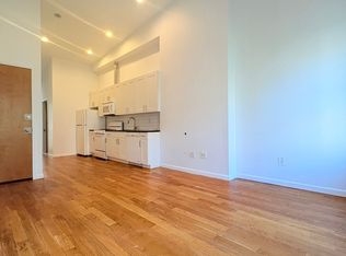 331 18th St #3A, Brooklyn, NY 11215