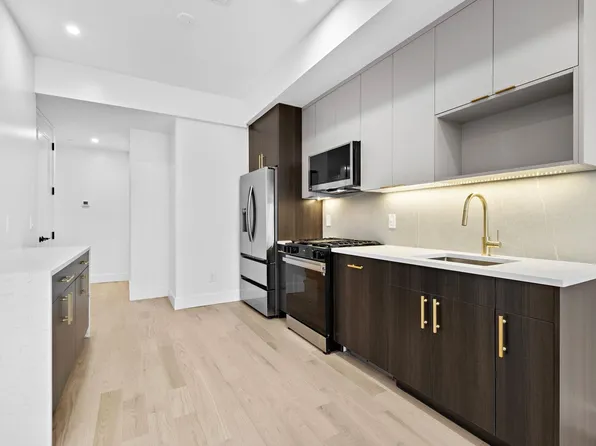 20 Storms Ave APT 3, Jersey City, NJ 07306