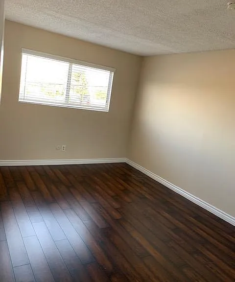 right bedroom