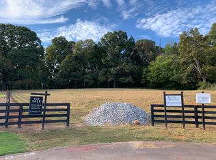 103 Arbor Oaks Dr, Canton, GA 30115