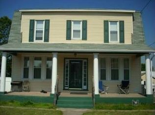 10 W Elbon Rd, Brookhaven, PA 19015