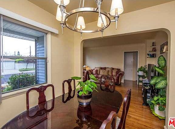 5th image of 8116 Alverstone Ave