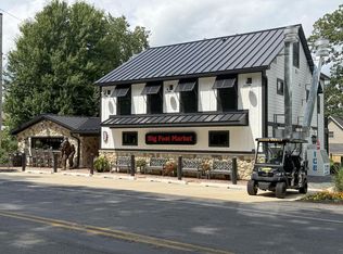 W4724 South Lakeshore DRIVE, Fontana, WI 53125