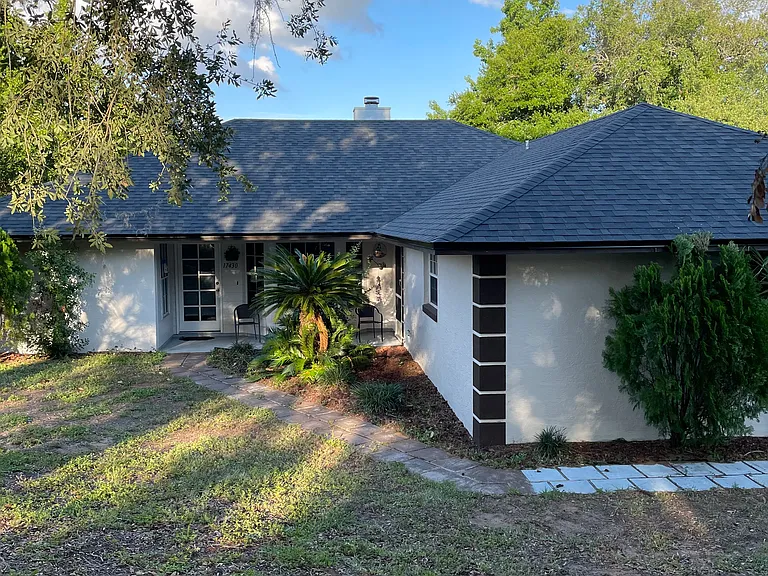 17430 Hillside Dr — Photo 1