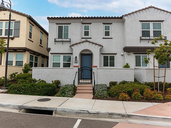 2nd image of 4105 Vela Way