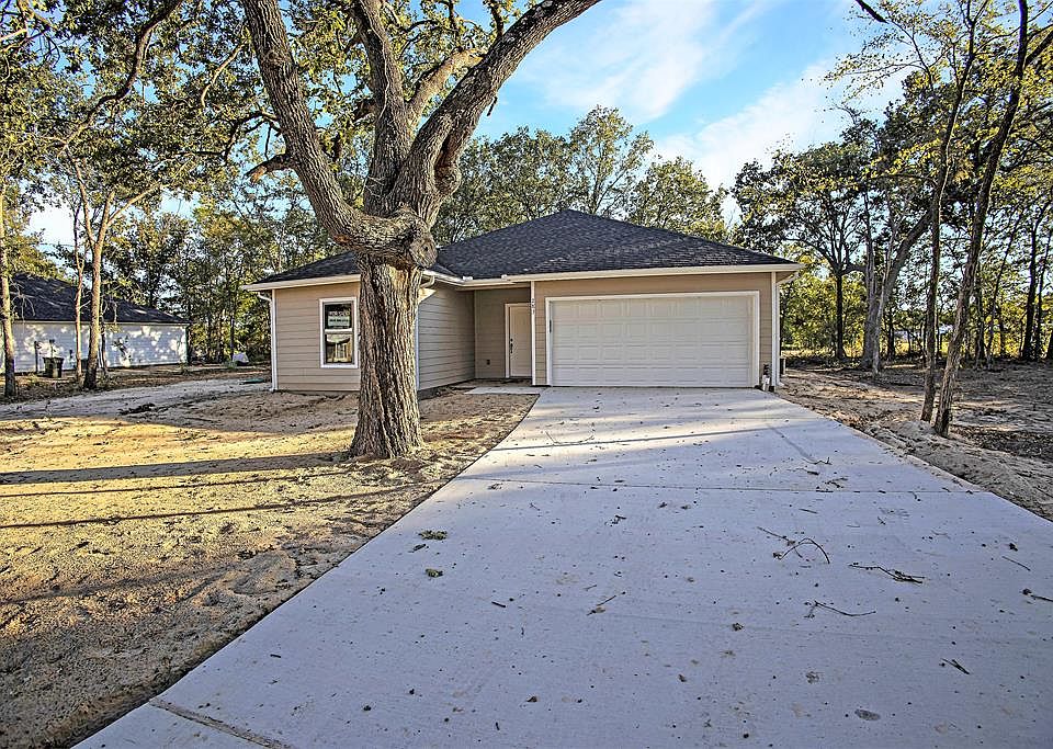1st image of 283 E Golden Oaks Dr