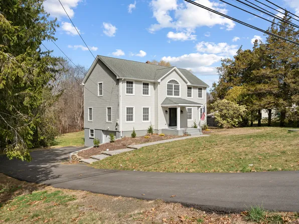 453 Boston Post Road, East Lyme, CT 06333