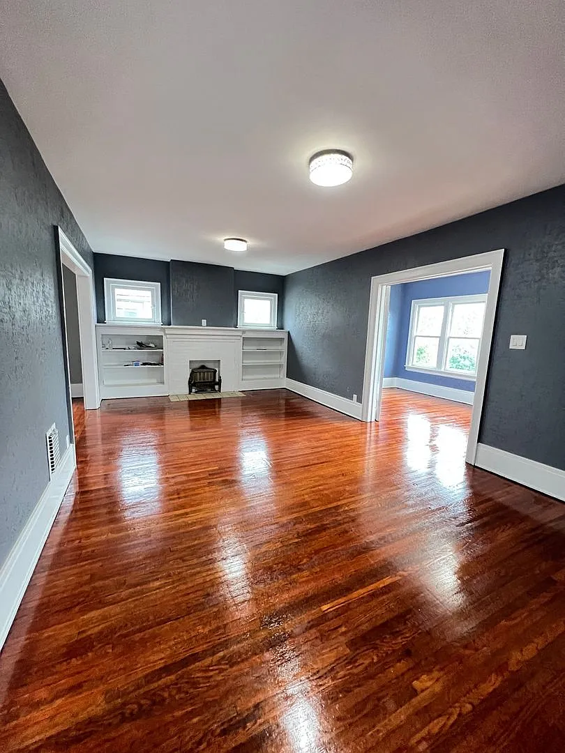 Renovated 3BR Apartment-Walk to UB South Campus! — Photo 2