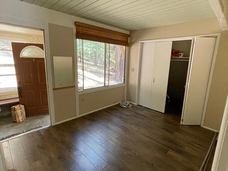 568 Brentwood Dr — Photo 14