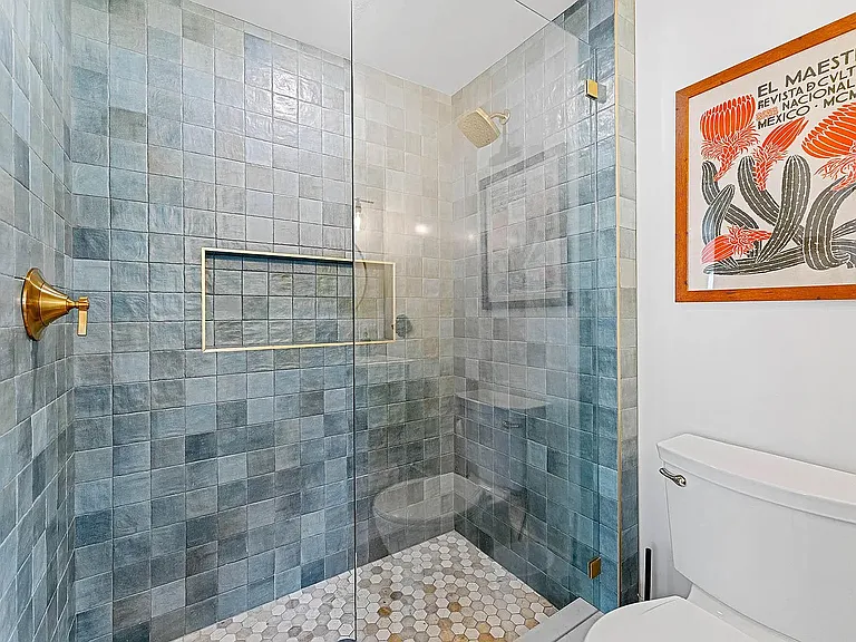 813 Castillo St — Photo 15