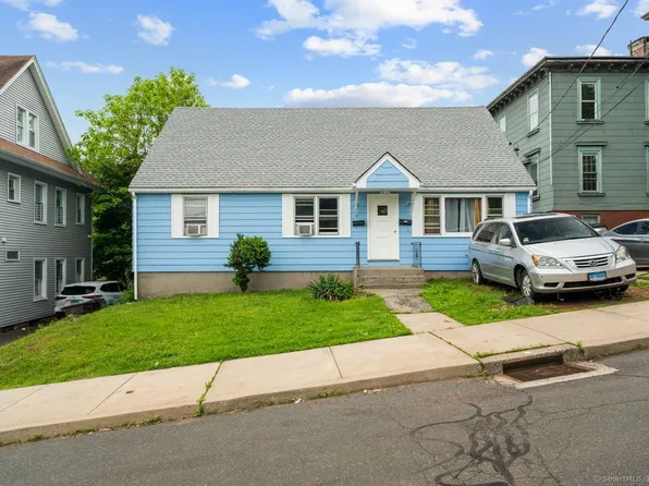 22 School Street, New Britain, CT 06051