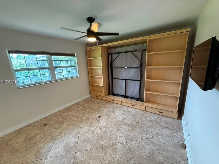 17501 SW 54th St — Photo 26