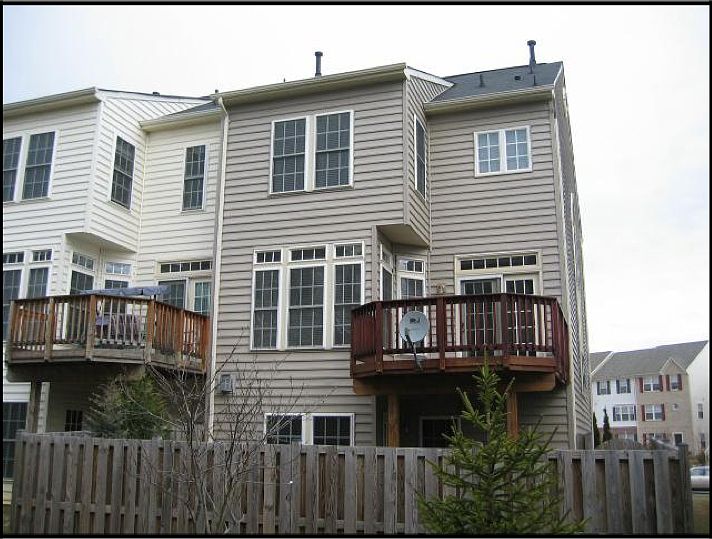 2nd image of 16 Rockingham Ct